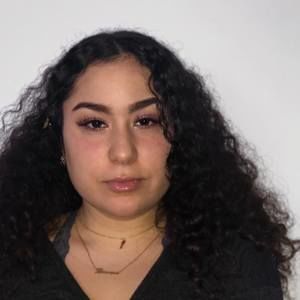 Meet your Posher, Lorena